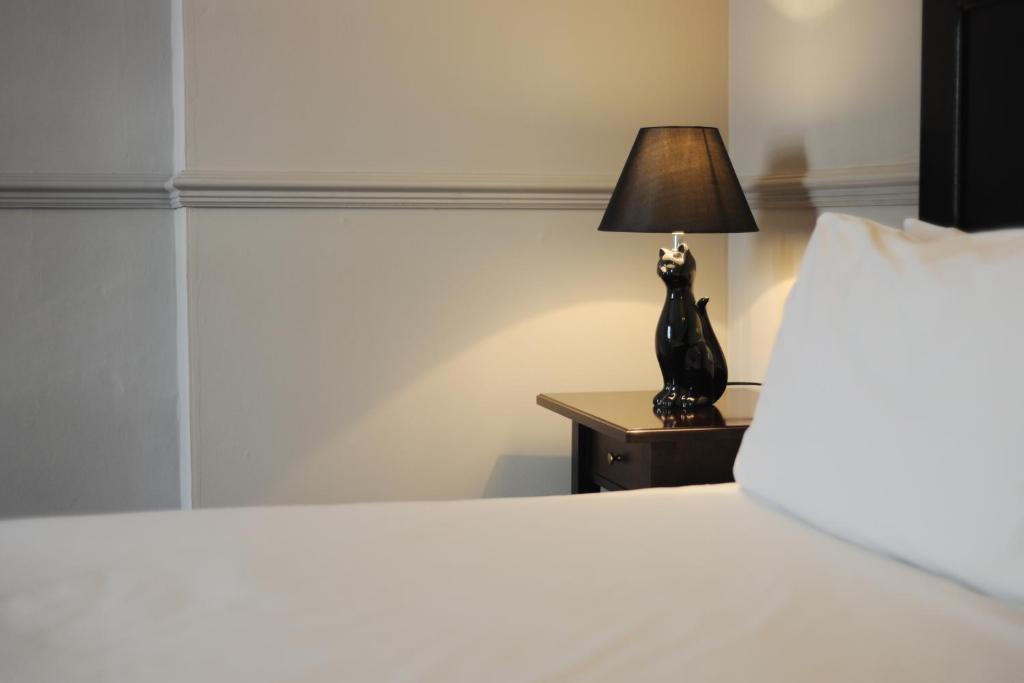 The Crown Hotel Framlingham Oda fotoğraf