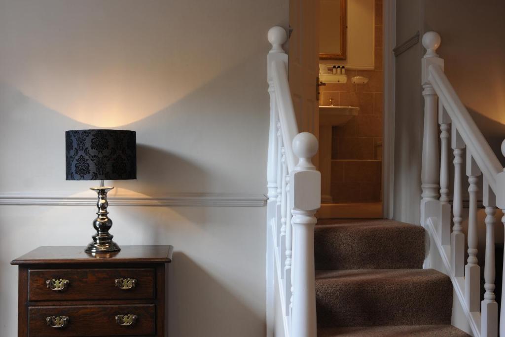 The Crown Hotel Framlingham Oda fotoğraf